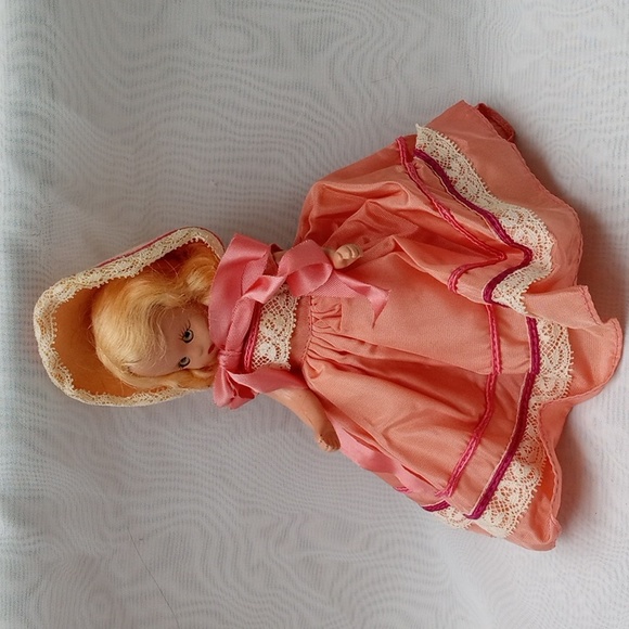 Collectible Vintage Storybook Doll Plastic Sleepy Eyes - Picture 11 of 11